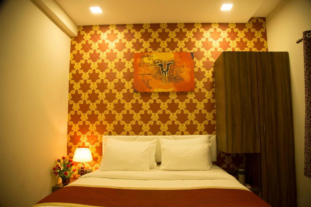 Hotel The Mewar Dabok Exterior foto
