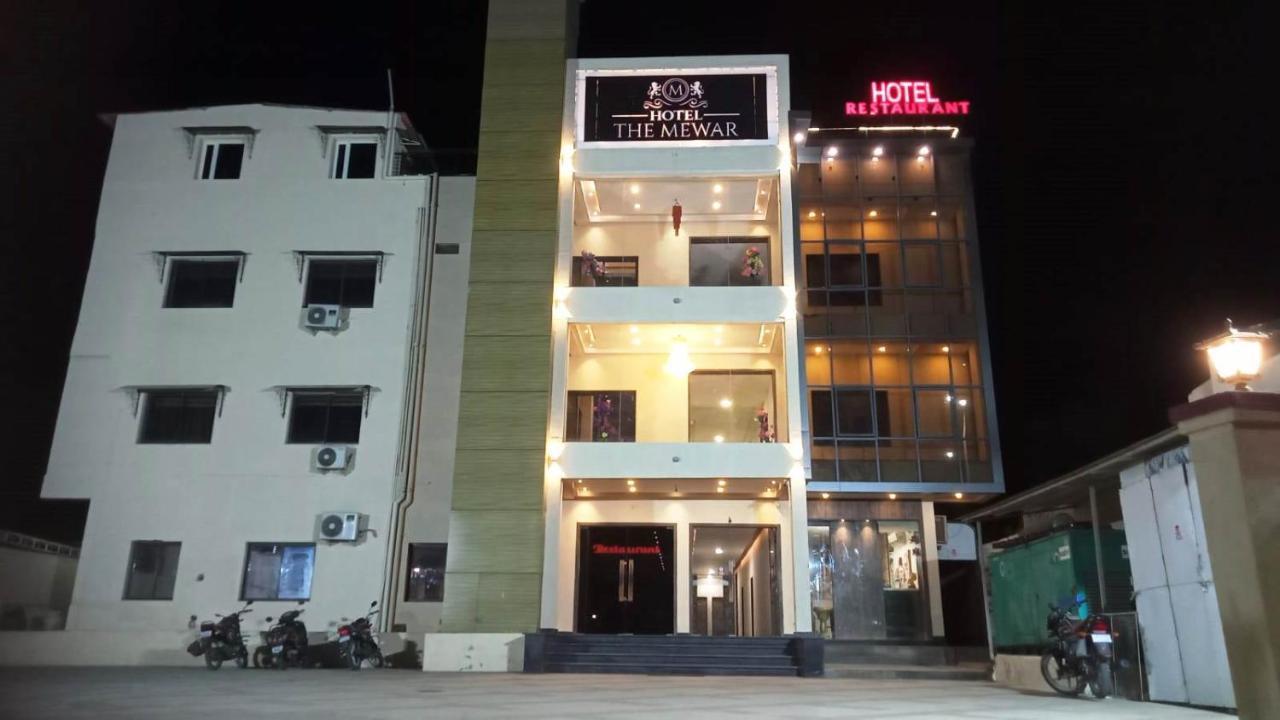 Hotel The Mewar Dabok Exterior foto