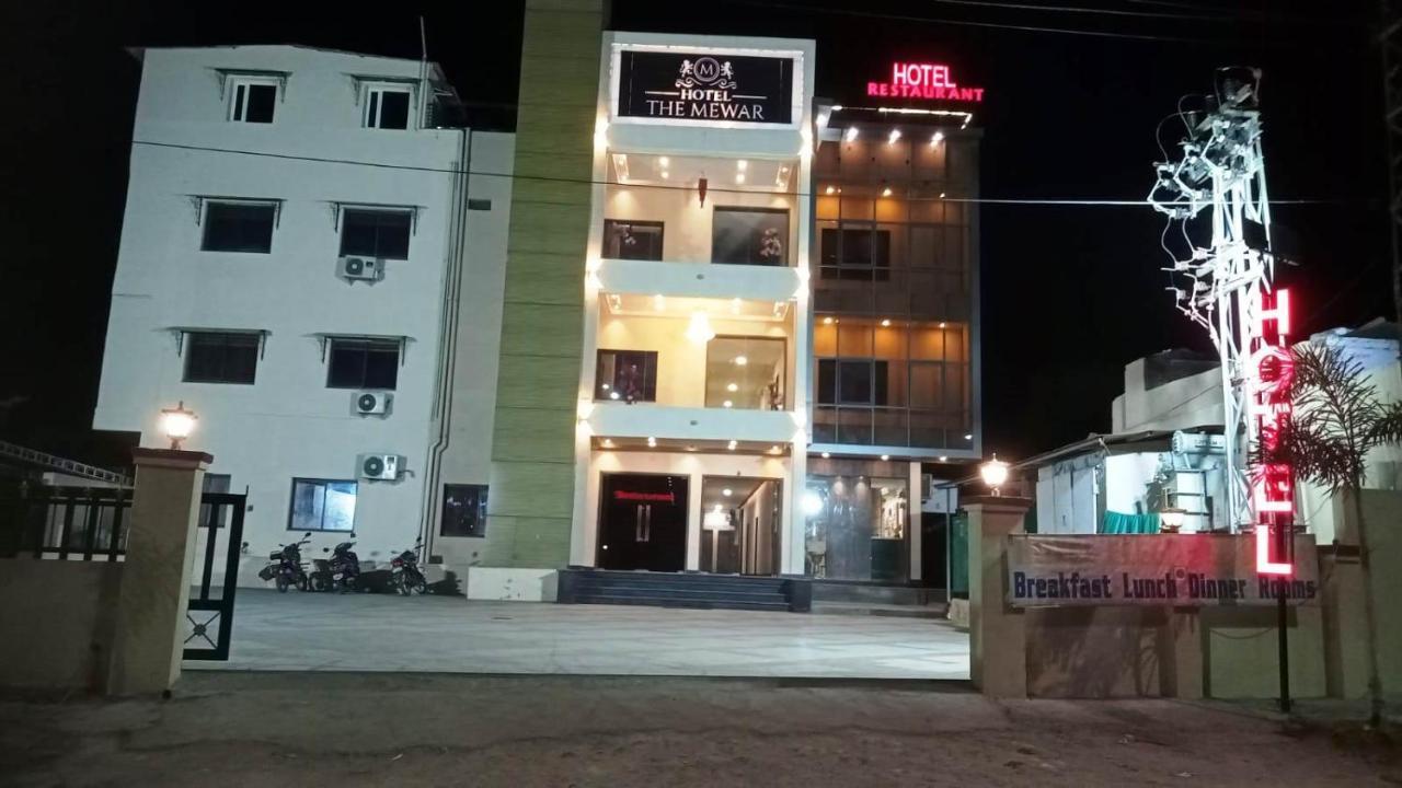 Hotel The Mewar Dabok Exterior foto